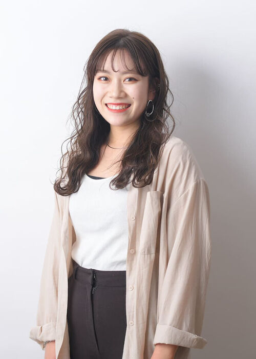 STYLIST 佐藤 歩花 AYUKA SATO