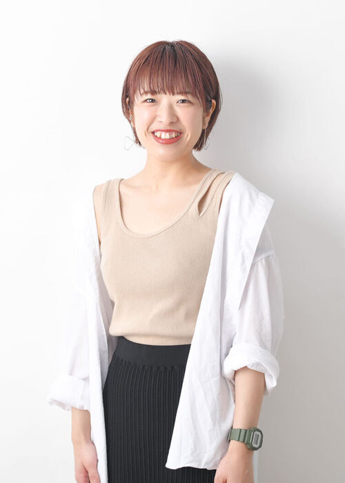 STYLIST 渡辺 聖 HIJIRI WATANABE