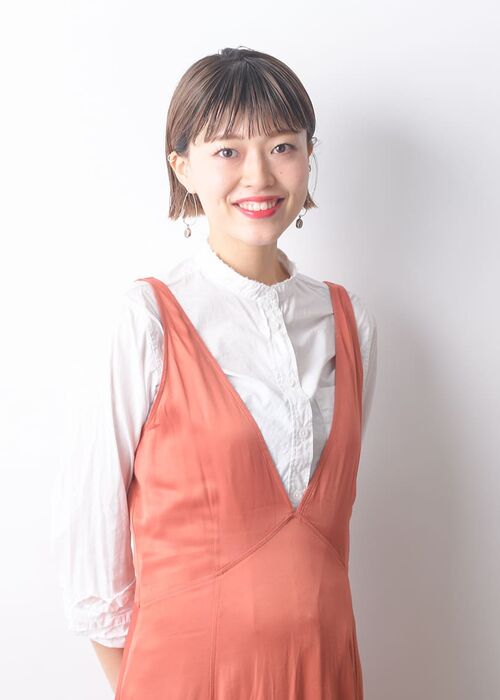 STYLIST 阿知波 瞳 HITOMI ACHIBA