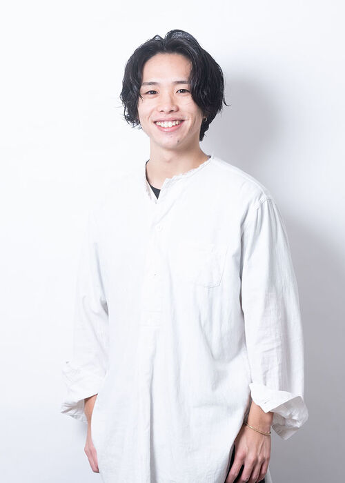 Chief / STYLIST  清水 翔太 SHIMIZU SHOTA